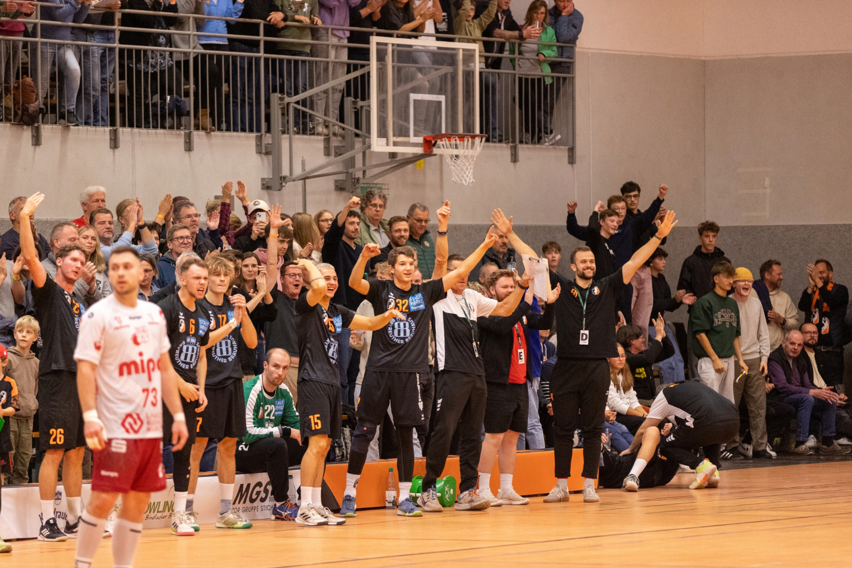 Geschwächtes HaSpo-Team siegt nach großem Kampf