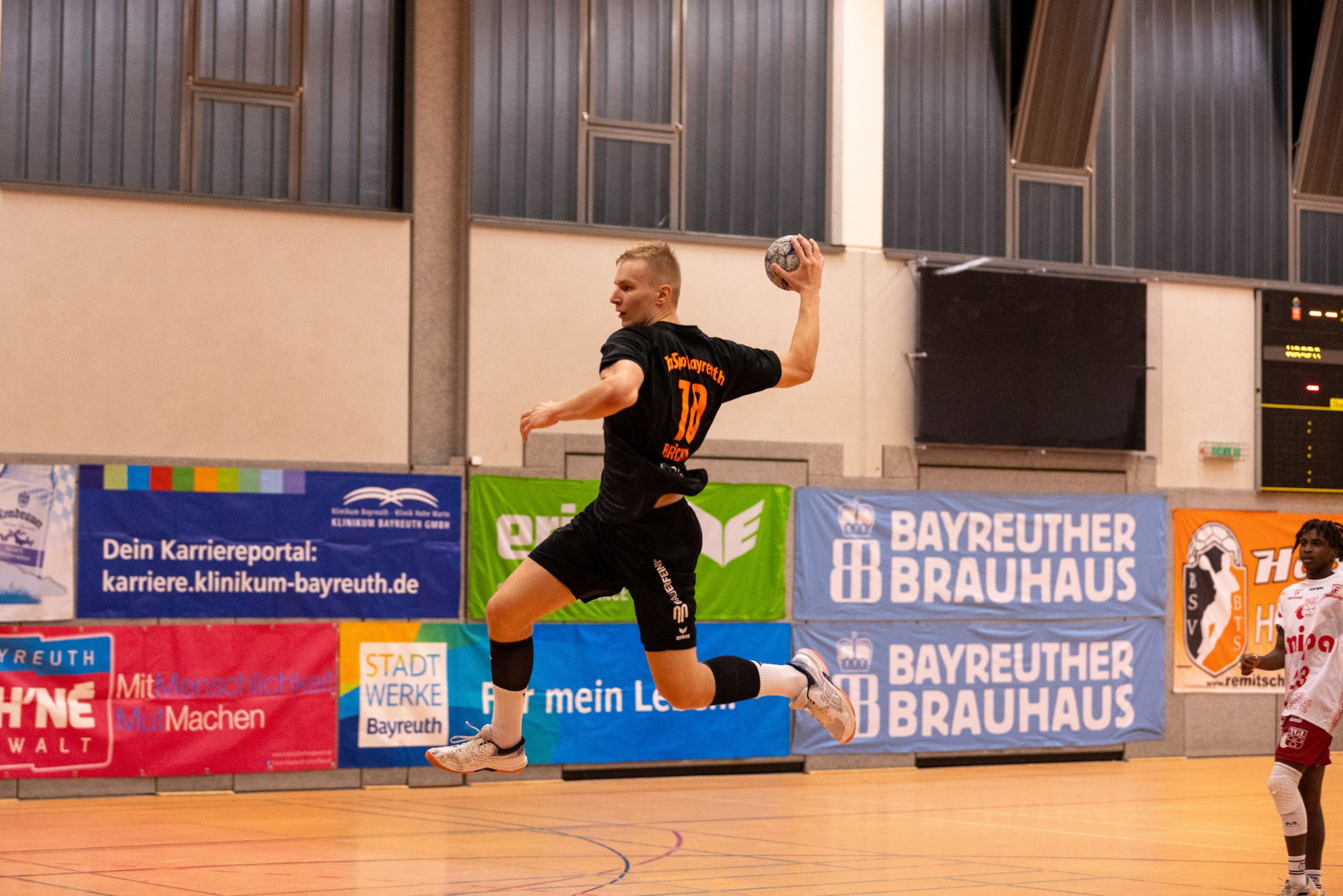 HaSpo beherrscht Titelfavoriten